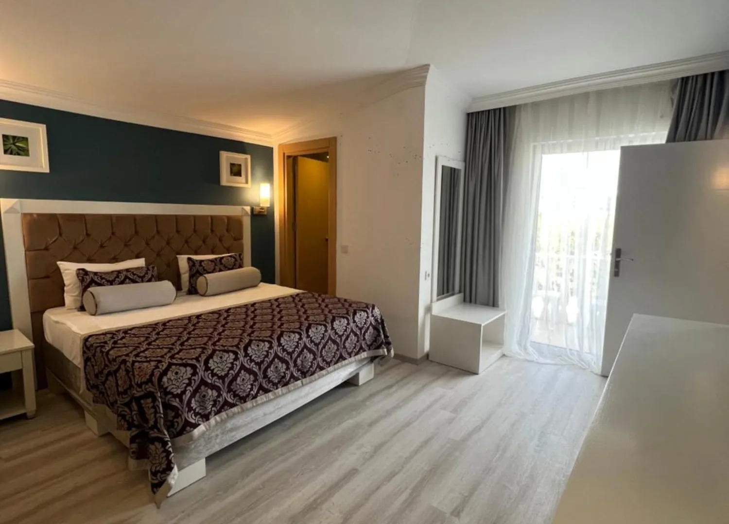 Sl La Perla Hotel Kemer Antalya
