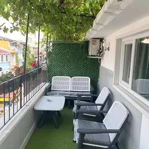 neo-pera-suites.istanbul-turkeyhotels.com/