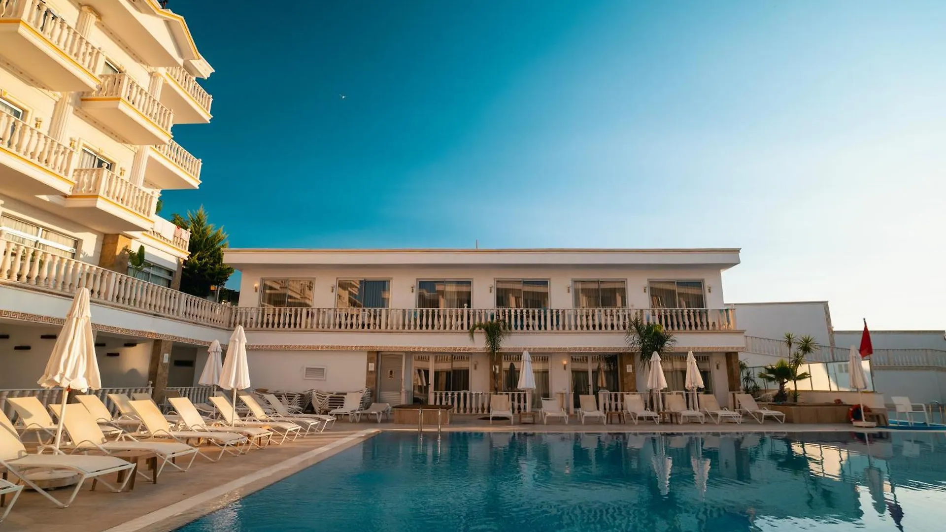 Resort Sl La Perla Hotel Kemer Antalya