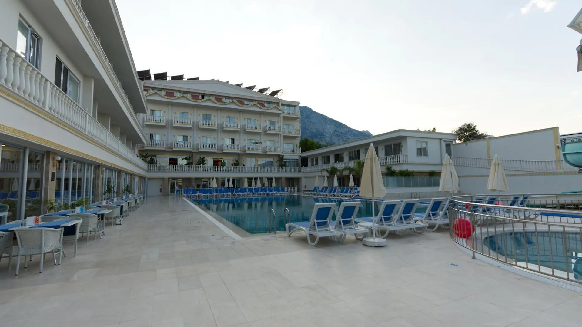 Resort Sl La Perla Hotel Kemer Antalya