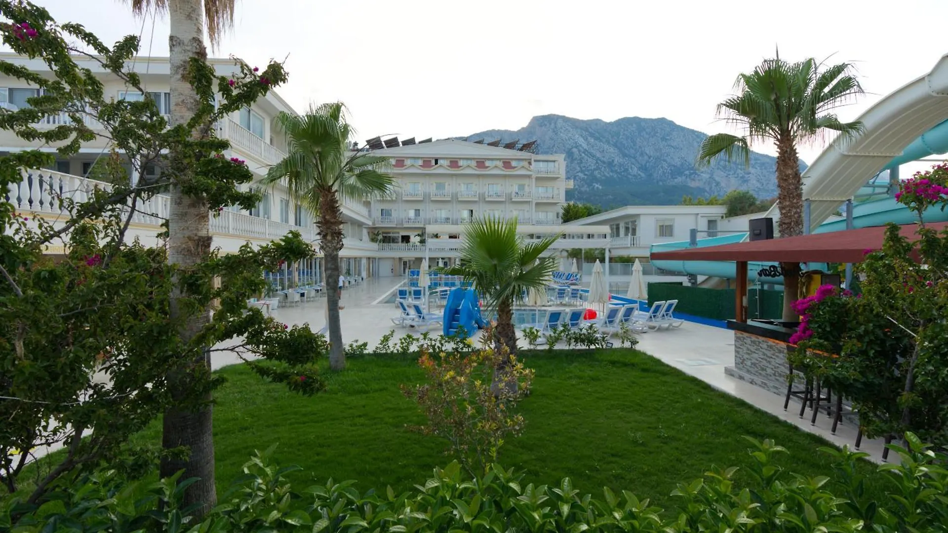 Sl La Perla Hotel Kemer Antalya 0*,
